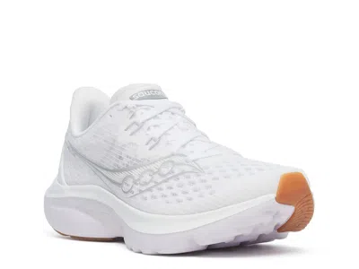 Saucony Kinvara 16 Running Shoe In Multi