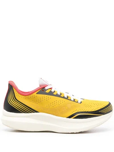 Saucony Kinvara Low-top Sneakers In Yellow