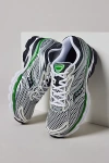 Saucony Progrid Omni 9 In Silver/green