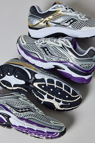 Saucony Men's Progrid Omni 9 Sneaker In Silver/purple, Men's At Urban Outfitters