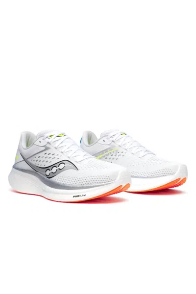 Saucony Men's Ride 17 Sneakers In White/vizi