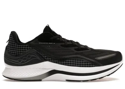 Pre-owned Saucony Men's  Endorphin Shift 2 Sneakers In Black/white