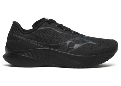 Pre-owned Saucony Men's  Kinvara 15 Sneakers In Triple Black