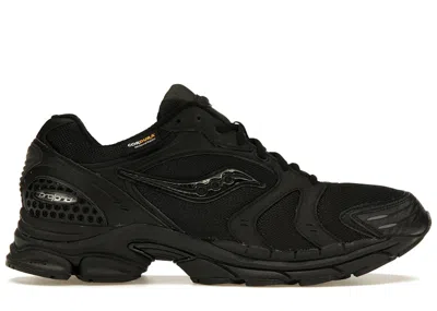 Pre-owned Saucony Men's  Progrid Triumph 4 Gorpcore Sneakers In Black