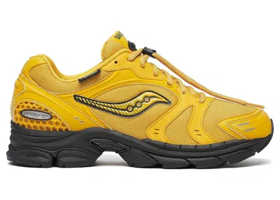 Pre-owned Saucony Men's  Progrid Triumph 4 Gorpcore Sneakers In Mango