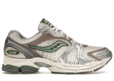 Pre-owned Saucony Men's  Progrid Triumph 4 Minted Ny Sneakers In White/silver/green