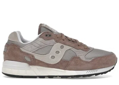 Pre-owned Saucony Men's  Shadow 5000 Sneakers In Gravel/grey In Gray