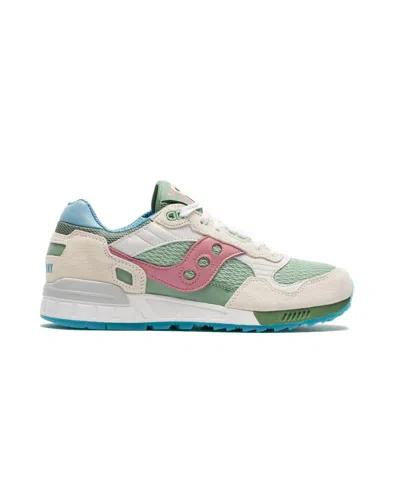 Saucony Men's Shadow 5000 Galapagos Low Top Sneakers In White/multi