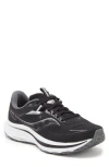 Saucony Omni 21 Running Shoe In Black/white