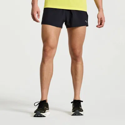 Saucony Outpace 2.5" Split Short In Black