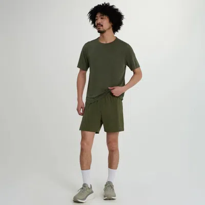 Saucony Outpace 5" Short In Green