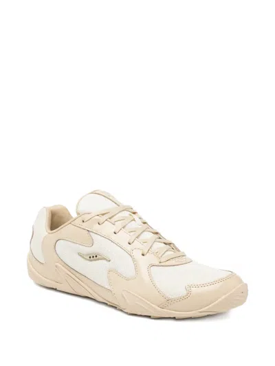 Saucony Parchment Trainers In Neutral