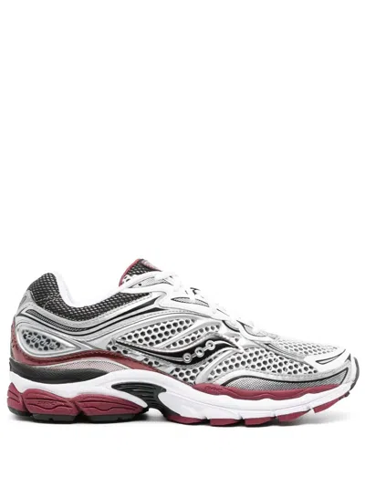 Saucony Pro Grid Omni 9 Og Sneakers In Silver/red
