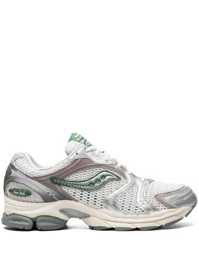 Saucony Pro Grid Triumph 4 "minted Ny" Sneakers In White