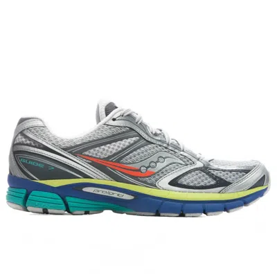 Saucony Progrid Guide 7 Panelled Sneakers In Gray