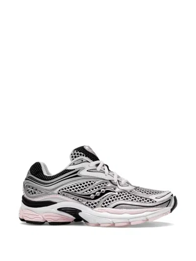 Saucony Progrid Omni 9 Sneakers In White