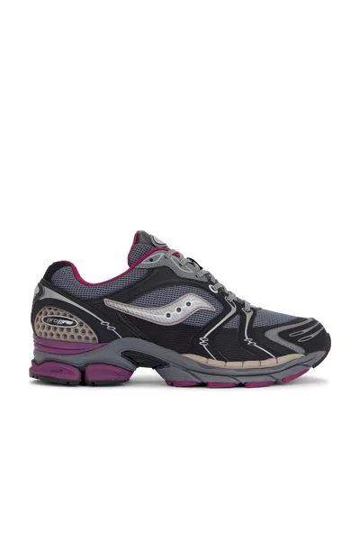 Saucony Gray Progrid Triumph 4 Sneakers In Dark Grey/plum