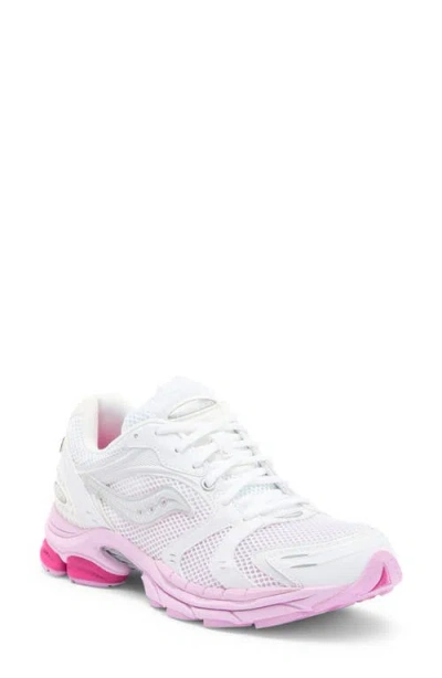 Saucony Progrid Triumph 4 Sneaker