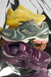 Saucony Progrid Triumph 4 Sneaker In Agave/peach, Men's At Urban Outfitters