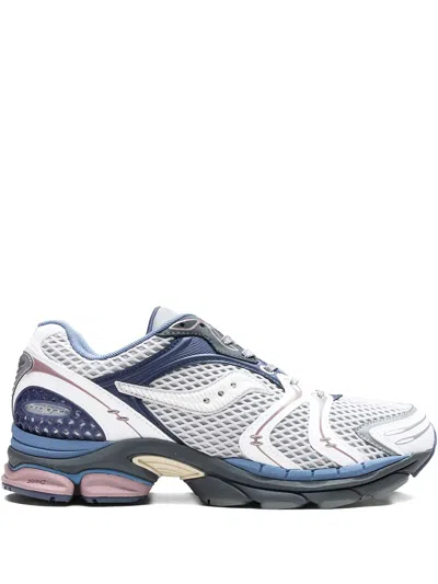 Saucony Progrid Triumph 4 Sneakers In Blue