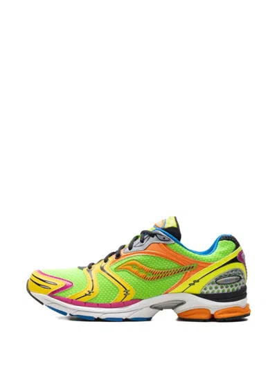 Saucony Progrid Triumph 4 Sneakers In Green