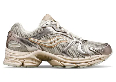 Pre-owned Saucony Progrid Triumph 4 (women's) Sneakers In Champagne