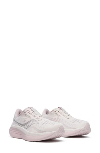 Saucony Ride 18 Running Shoe In Gray