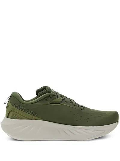 Saucony Triumph 22 Sneakers In Green