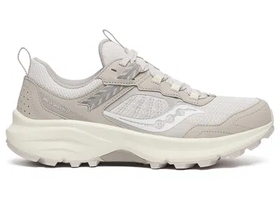 Pre-owned Saucony Women's  Excusion Tr17 Sneakers In Moon/vanilla