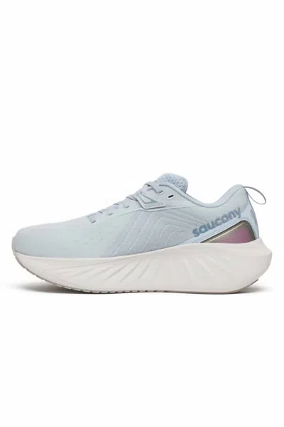 Saucony Women's Triumph 22 Running Shoe In Vapour/moon In Blue