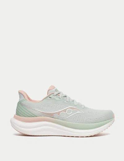 Saucony Women's Triumph 23 In Green