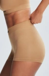 Savage X Fenty Seamless Boyshorts In Sweet Latte Nude