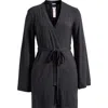 Savage X Fenty Sleek Stitch Robe In Black Caviar