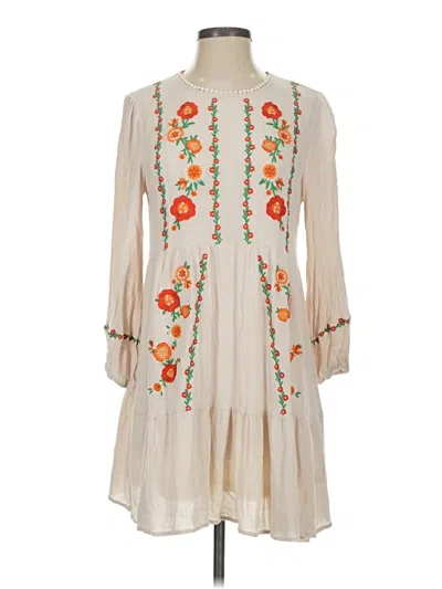 Pre-owned Savanna Jane Casual Dress In Ivory