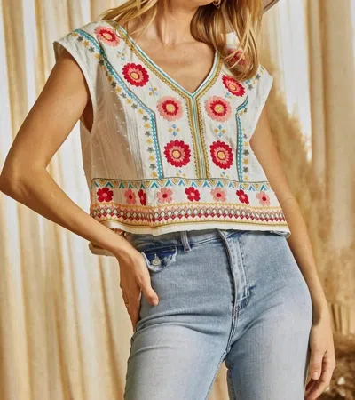 Savanna Jane Contemporary Embroidery Top In White