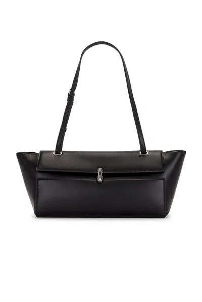Savette Trapeze Shoulder Bag In Black