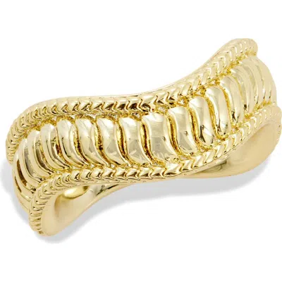 Savvy Cie Jewels Cz Wave Textured Ring In Yellow