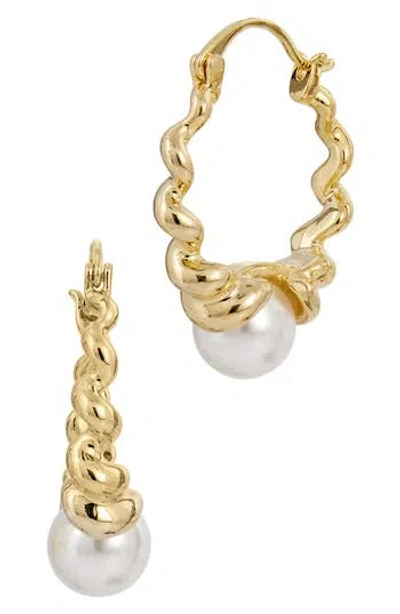 Savvy Cie Jewels Swirl Faux Pearl Hoop Earrings In Gold