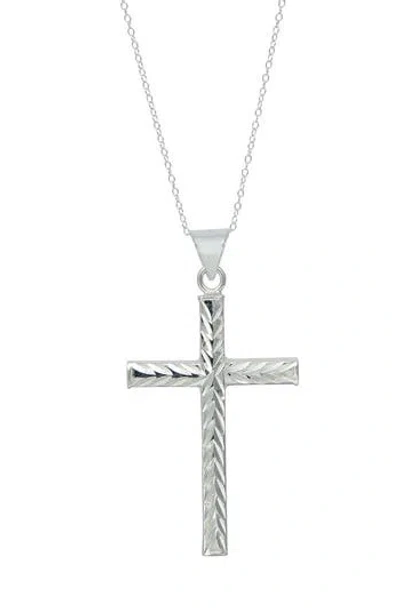 Savvy Cie Jewels Textured Cross Pendant Necklace In Metallic