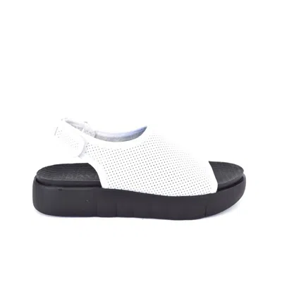 Saydo Women's Rhea Sandal In Off White
