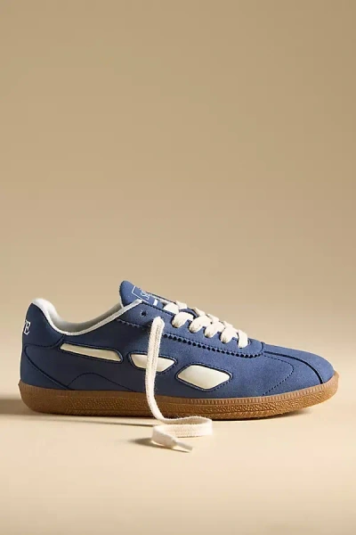 Saye M70 Dart Sneakers In Blue