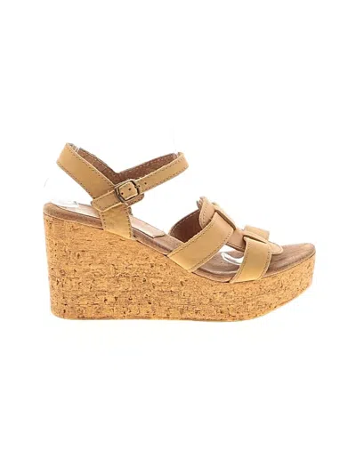 Pre-owned Sbicca Wedges In Tan