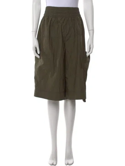 Pre-owned Sc103 Knee-length Shorts In Green