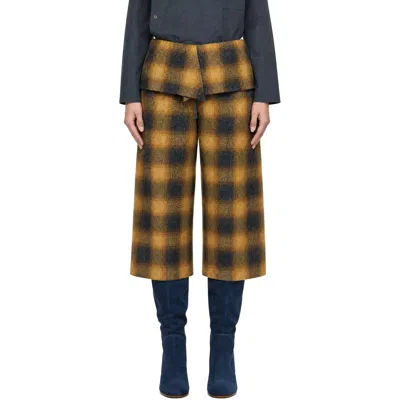 Sc103 Yellow Forge Shorts In Hearth