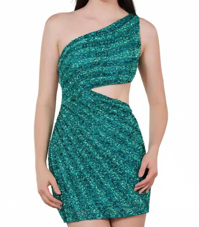 Scala Short Homecoming Fitted Sequin Cocktail Dress In Mermaid In Green