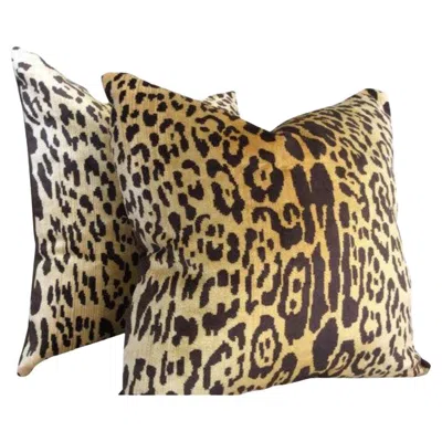 Pre-owned Scalamandre Pair Of Contemporary  Pillow Covers In Silk Velvet Leopardo In Brown