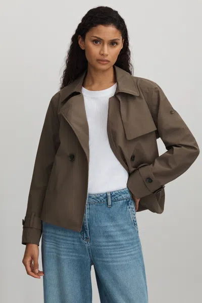 Scandinavian Edition Cropped Trench Coat In Brown