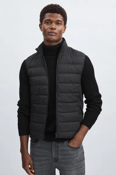 Scandinavian Edition Padded Down Gilet In Black