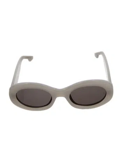 Pre-owned Scanlan Theodore Cat-eye Tinted Sunglasses In Gray