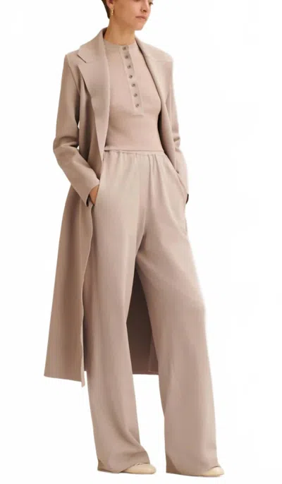 Scanlan Theodore Crepe Knit Soft Trouser In Oyster In Brown